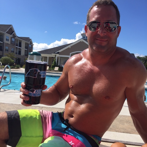 Meet your Posher, Todd - Picture 2 of 2